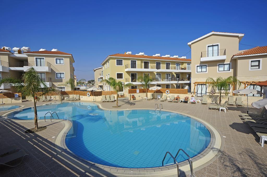 Kyklades Resort & Spa 帕拉利米尼 外观 照片